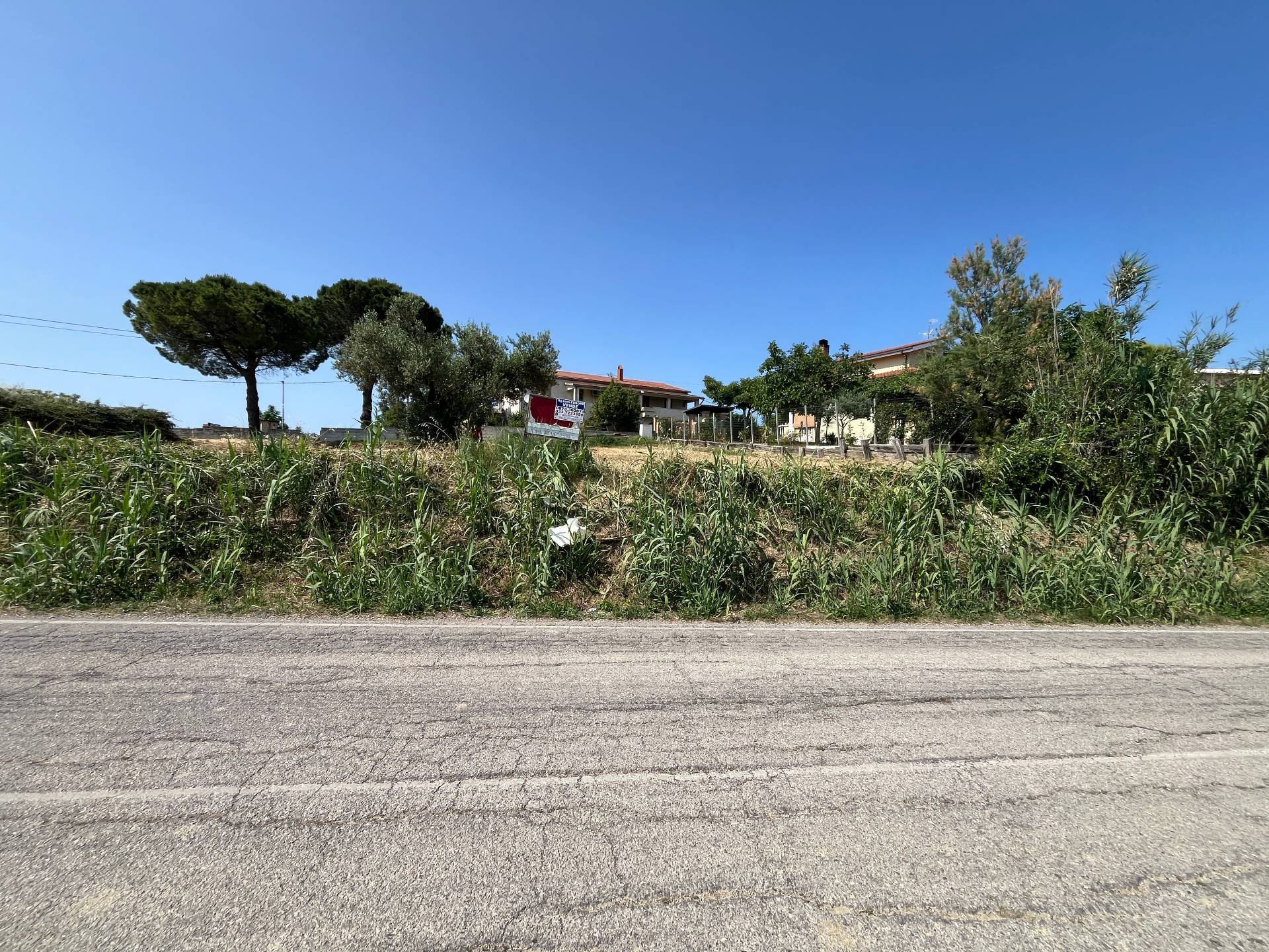 Terreno edificabile in vendita a Pollutri