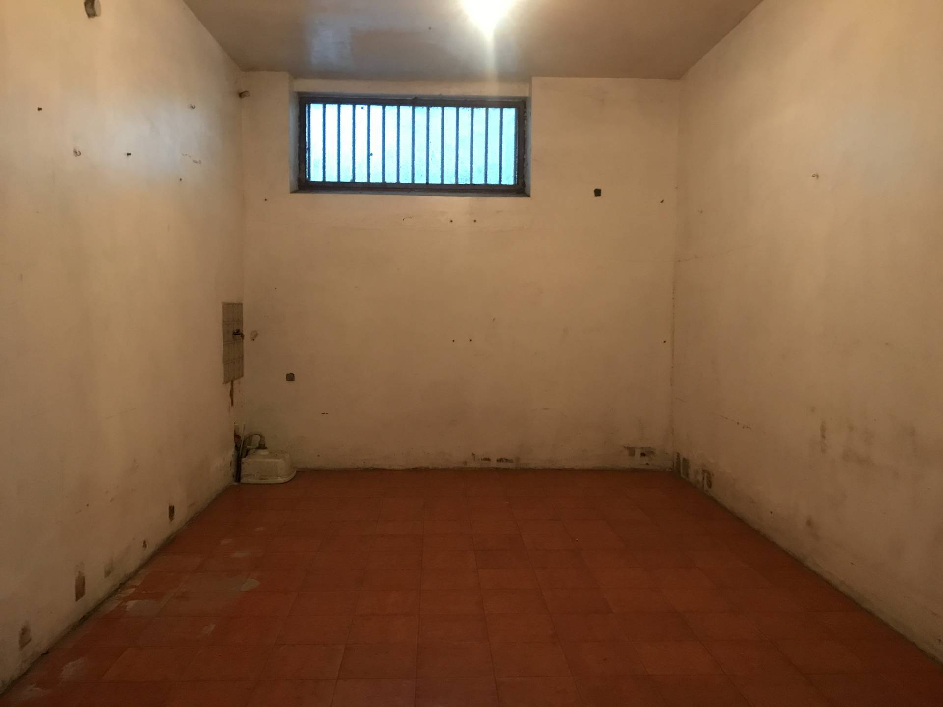 Box o garage in vendita a Vasto, ZONA CENTRALE