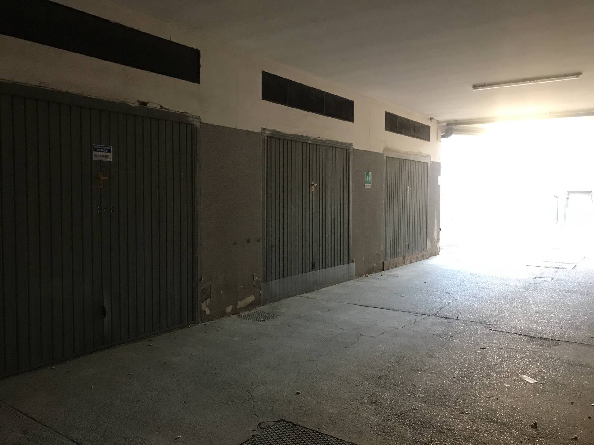 Box o garage in vendita a Vasto