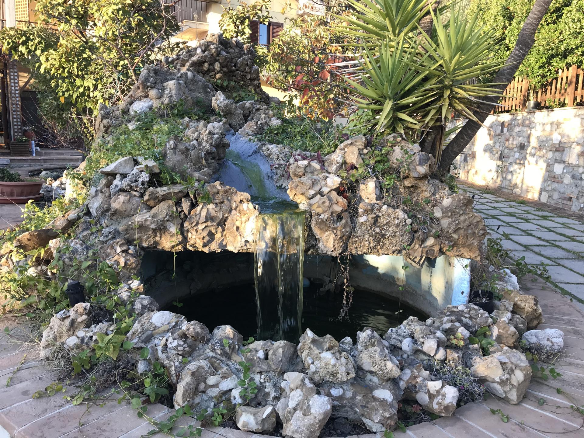 Struttura Ricettiva in vendita a Vasto, FRAZIONI