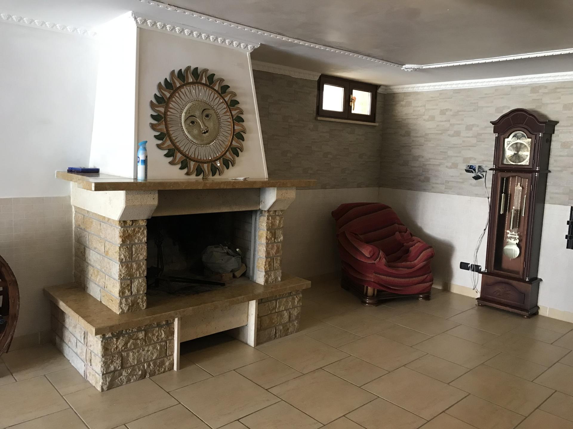 Abitazione indipendente in vendita a Vasto, ZONA PERIFERICA