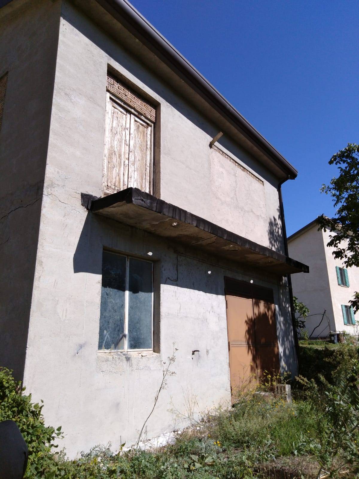 Grezzo in vendita a Lettopalena