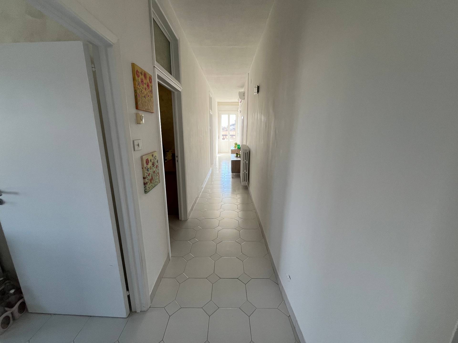 Appartamento con ingresso indipendente in vendita a Pollutri