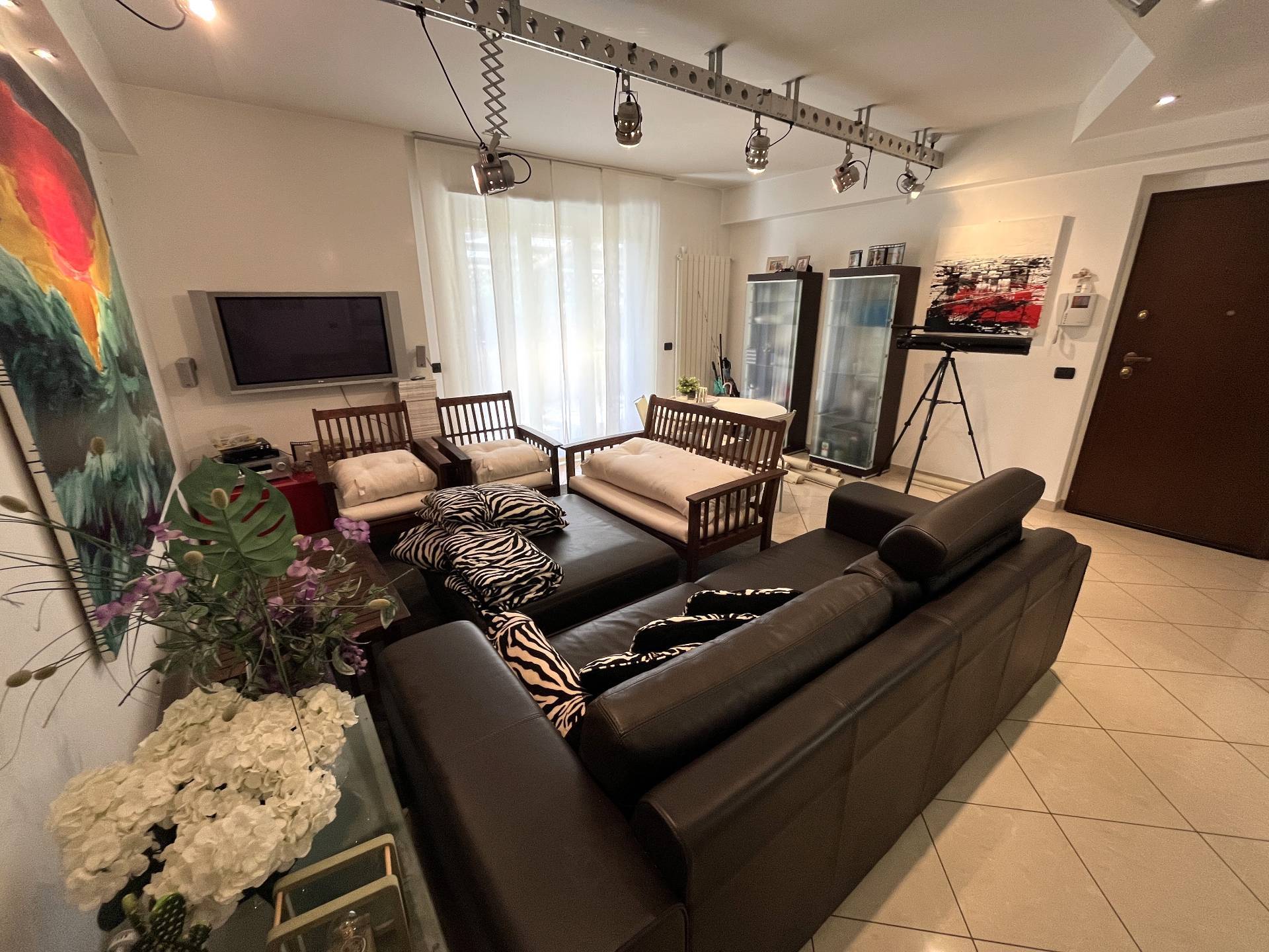 Appartamento con ingresso indipendente in vendita a Vasto, ZONA CENTRALE