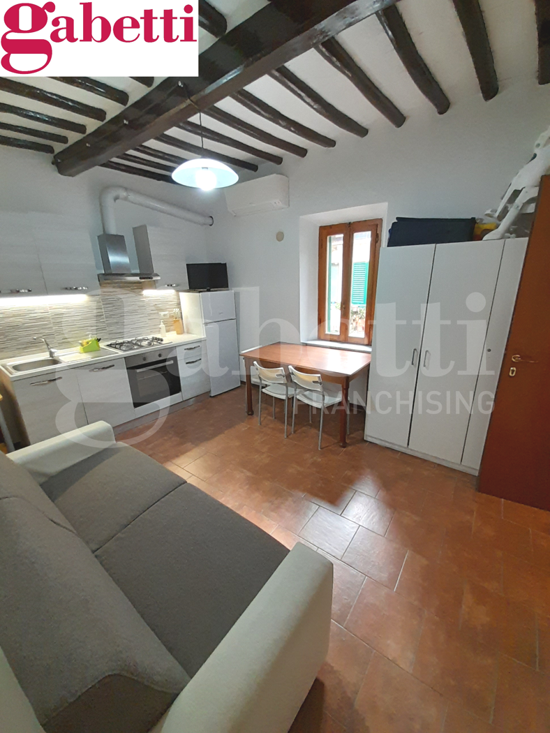 Quadrilocale in vendita a Poggibonsi