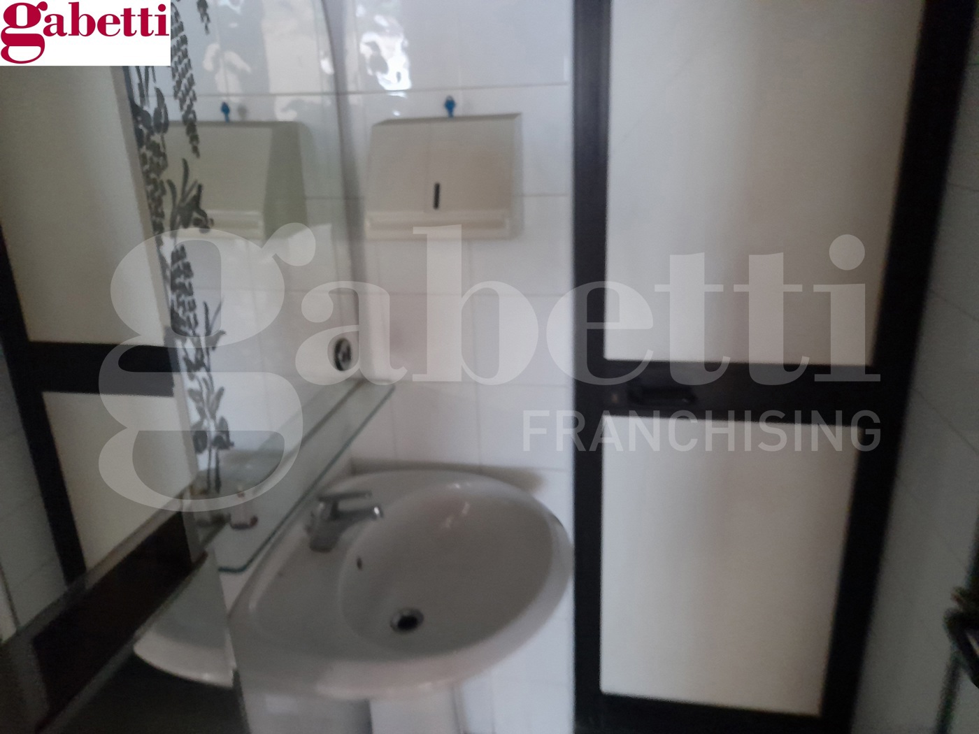 Capannone in affitto a Poggibonsi