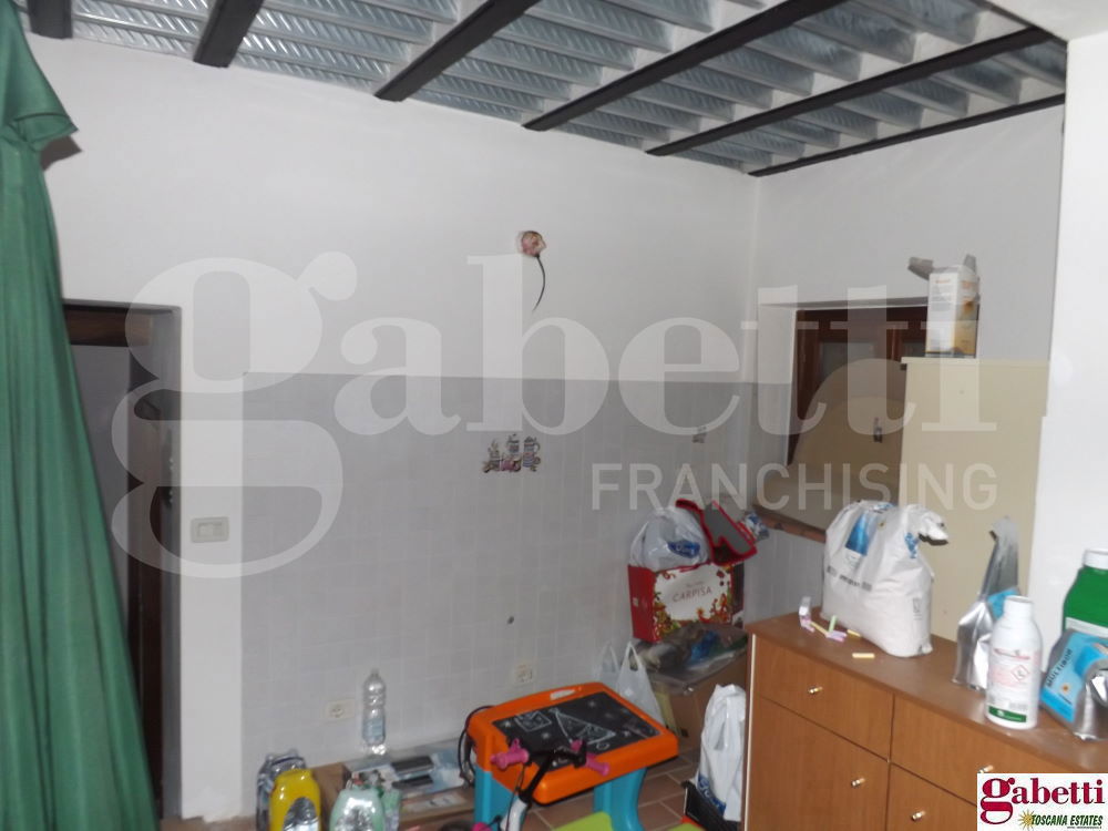 Casa indipendente con giardino a Poggibonsi