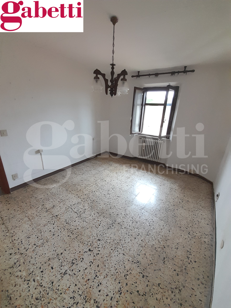 Appartamento da ristrutturare a Poggibonsi