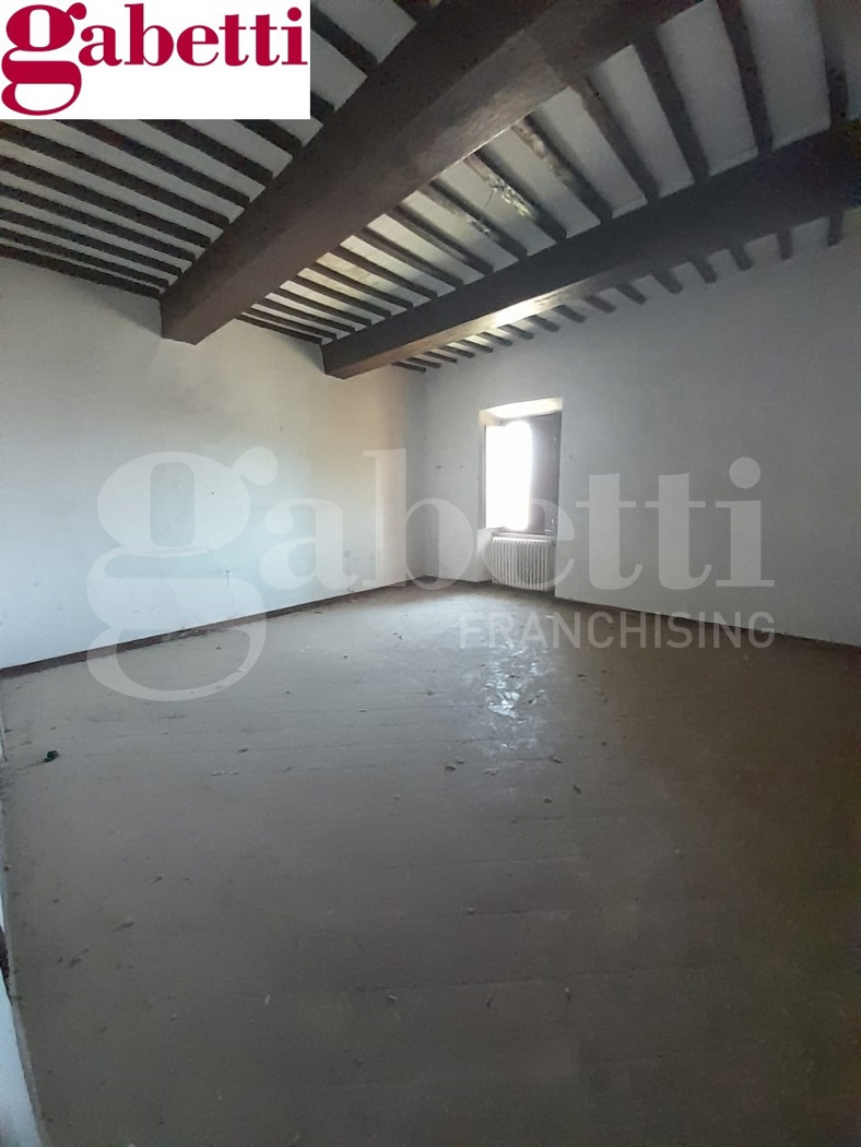 Stabile/Palazzo in vendita a Colle di Val d'Elsa