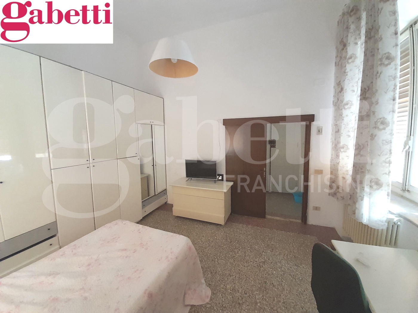 Quadrilocale in vendita a Poggibonsi