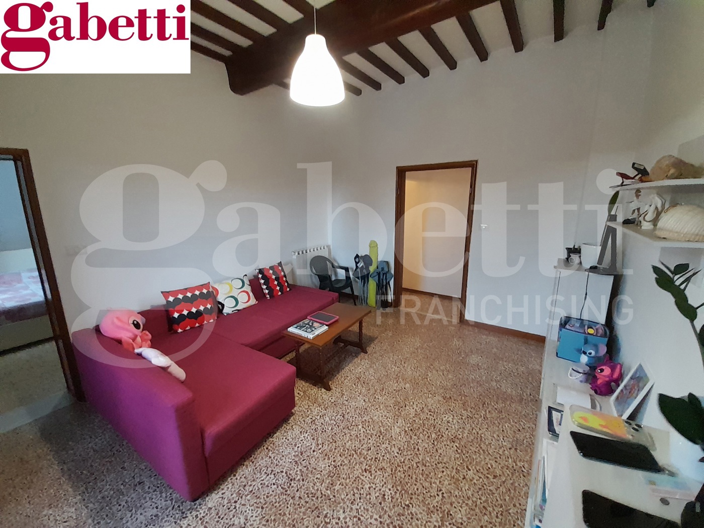 Quadrilocale in vendita a Poggibonsi