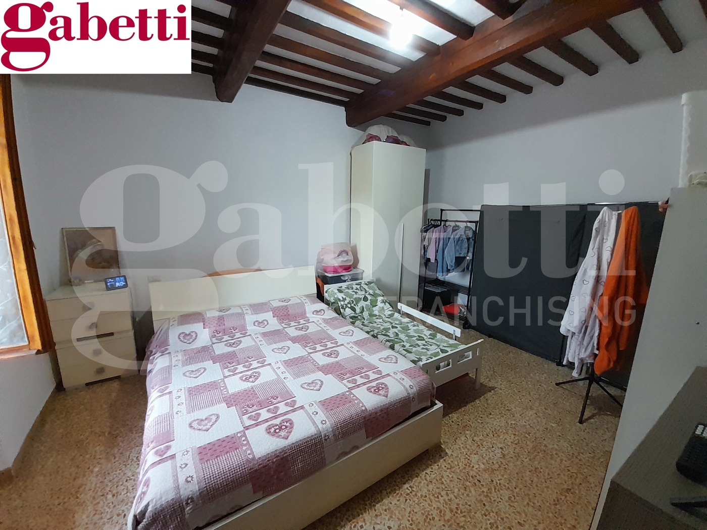 Quadrilocale in vendita a Poggibonsi