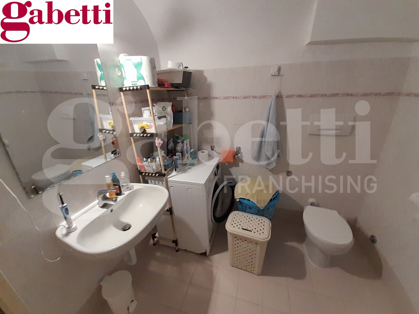 Quadrilocale in vendita a Poggibonsi