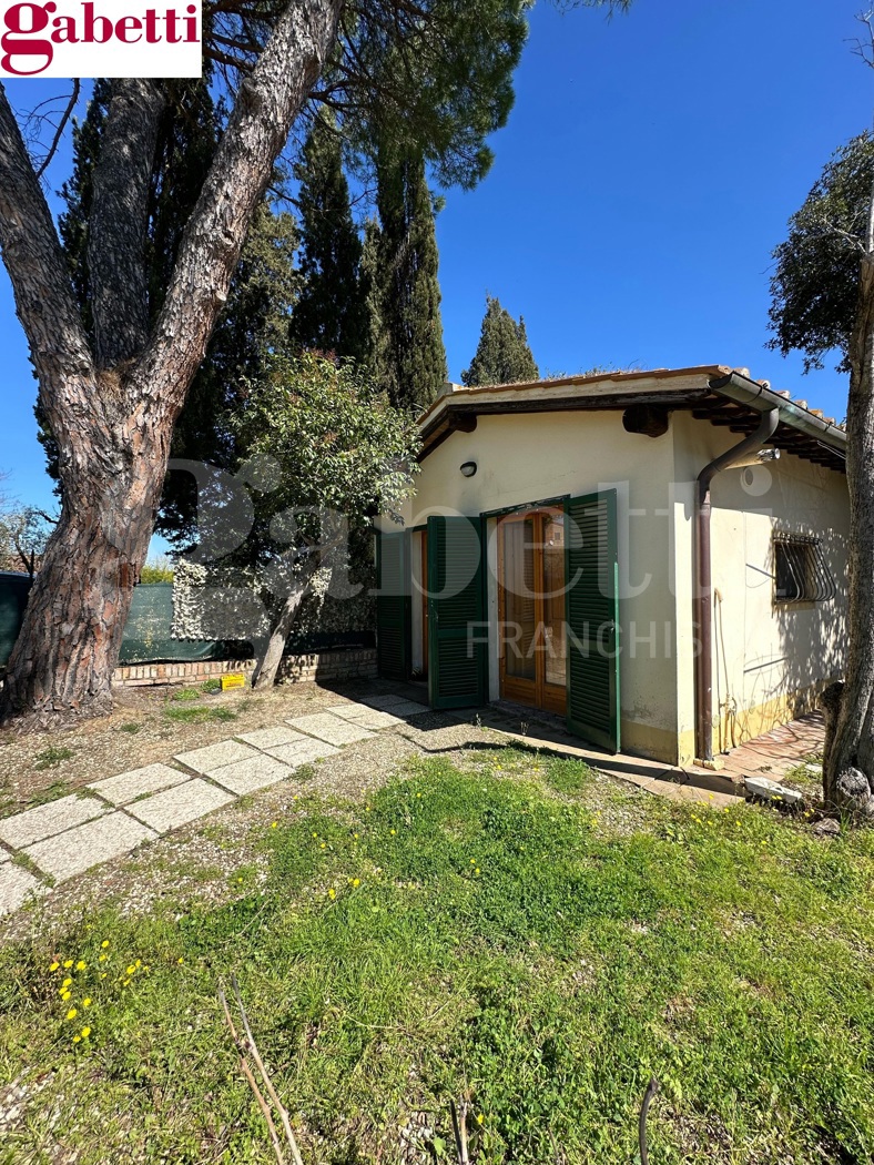 Casa indipendente con giardino a Siena