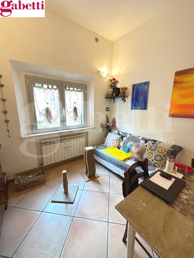 Bilocale con box a Siena
