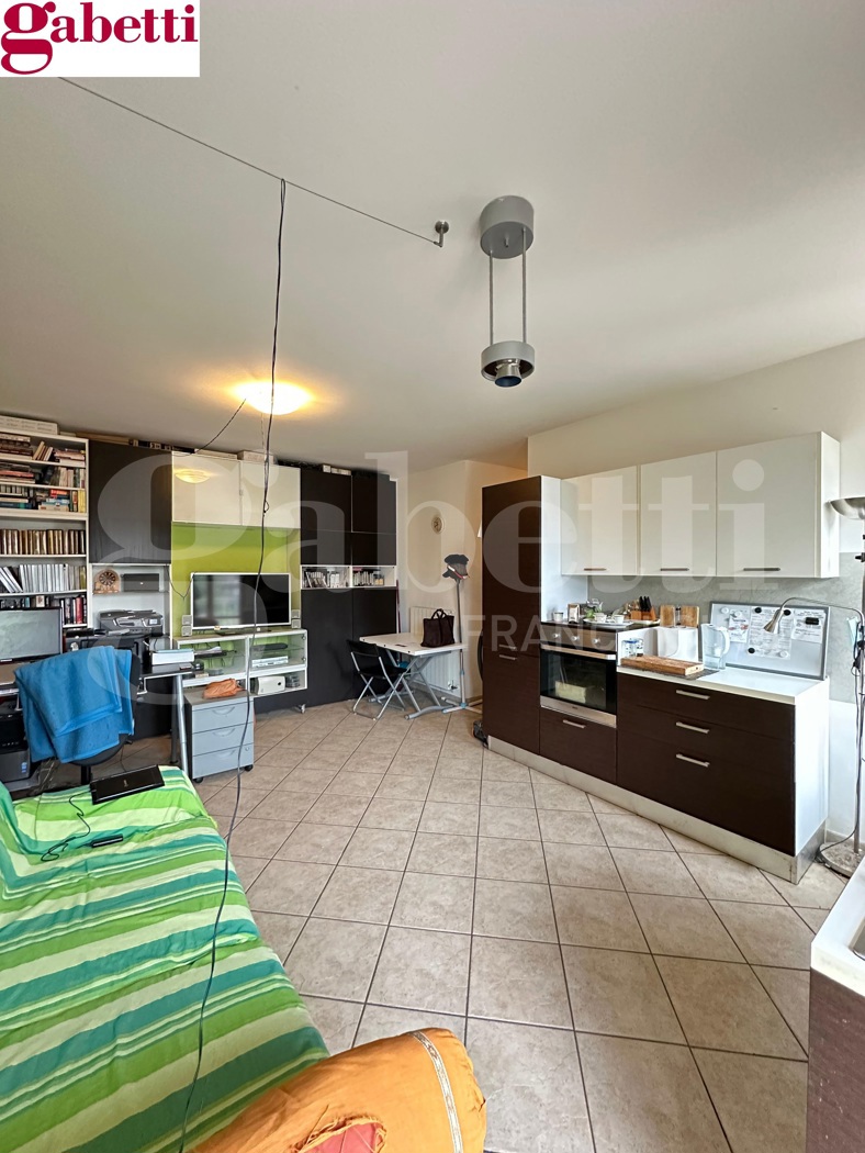 Monolocale con box a Sovicille