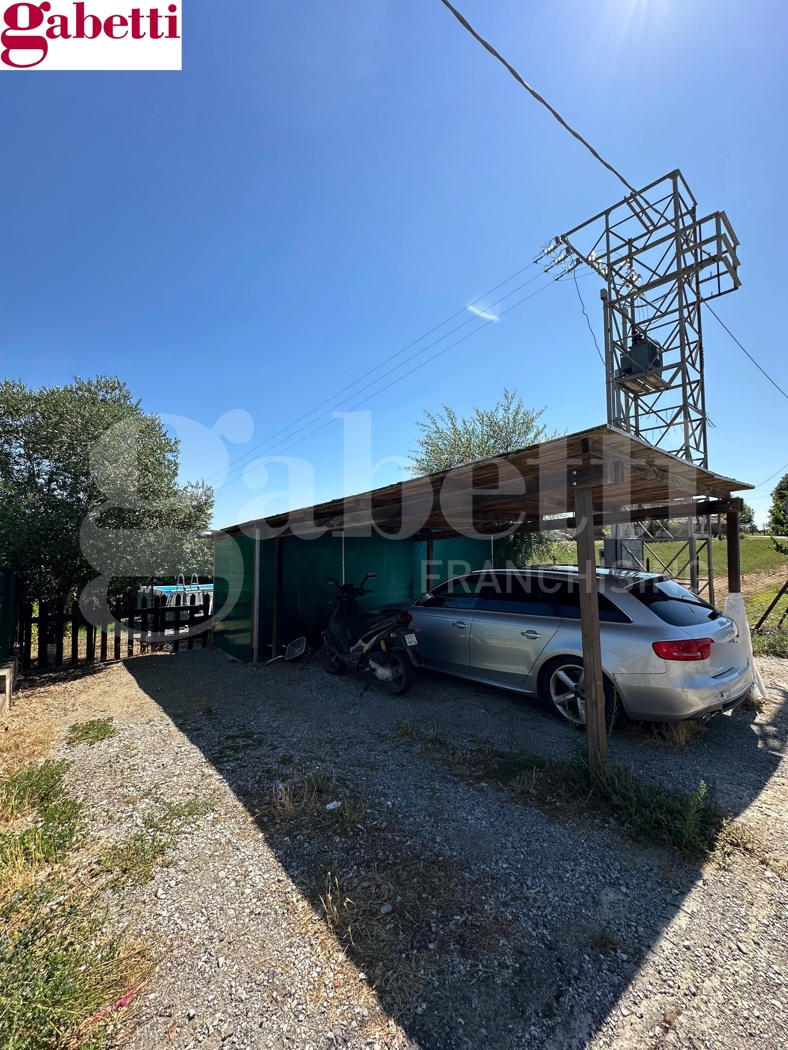 Quadrilocale con giardino a Monteroni d'Arbia