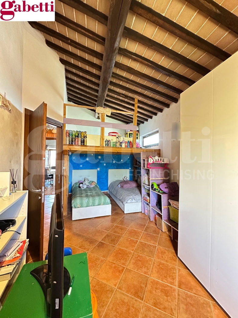 Quadrilocale con giardino a Monteroni d'Arbia