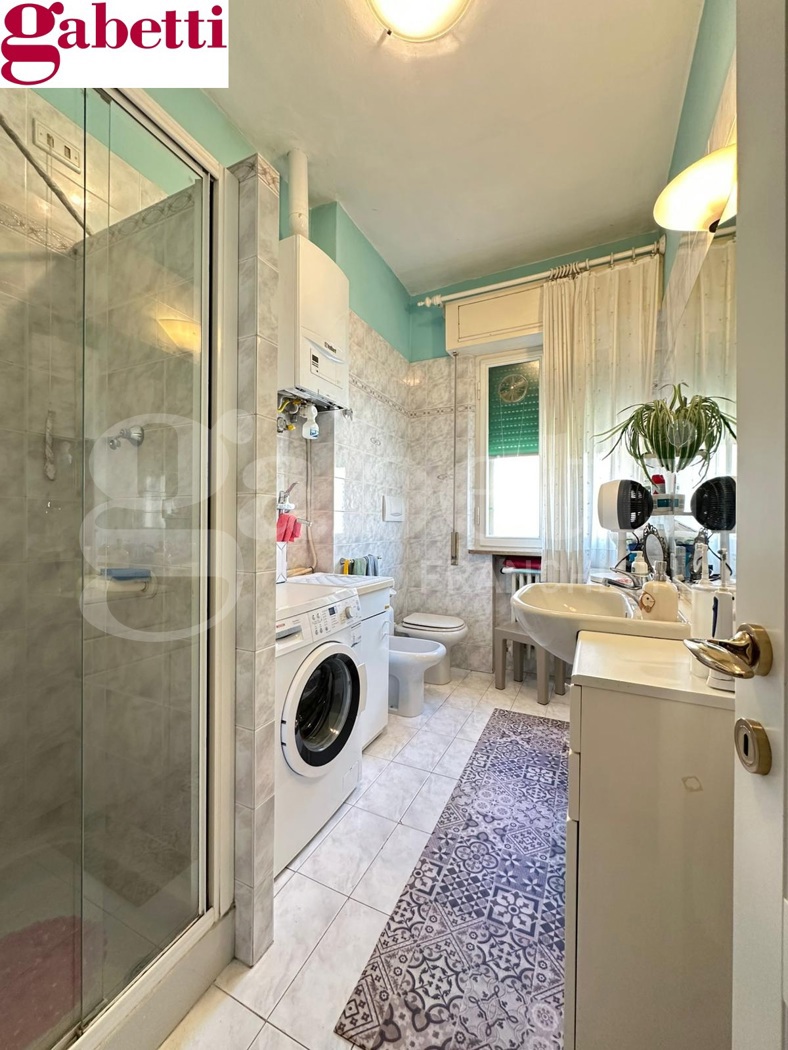 Appartamento con box doppio a Siena