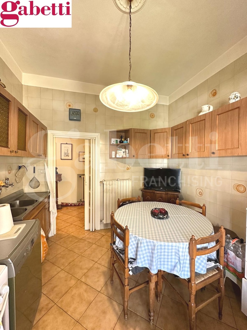 Appartamento con box doppio a Siena