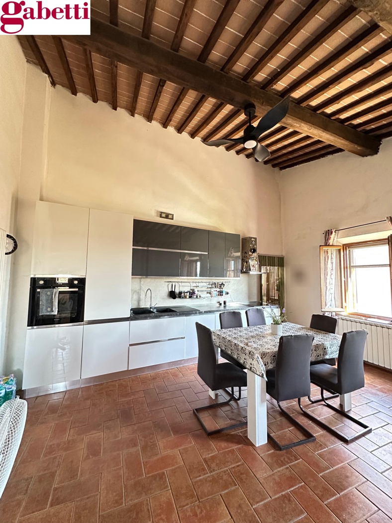 Quadrilocale con giardino a Monteroni d'Arbia