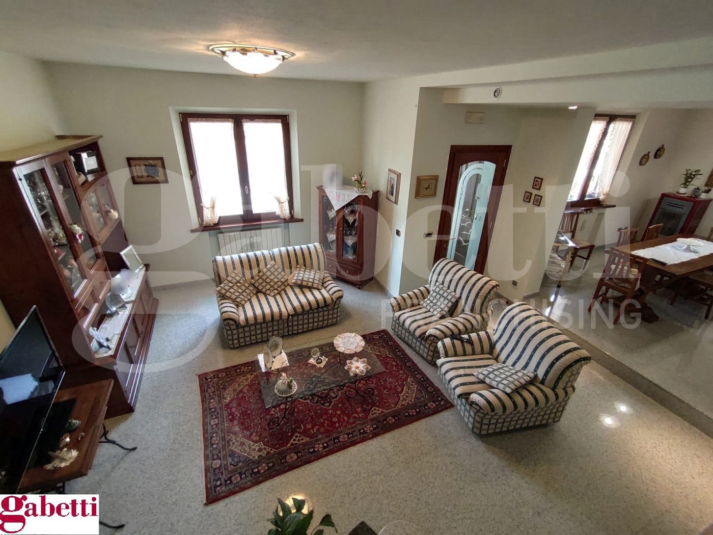 Villa con giardino a Asciano