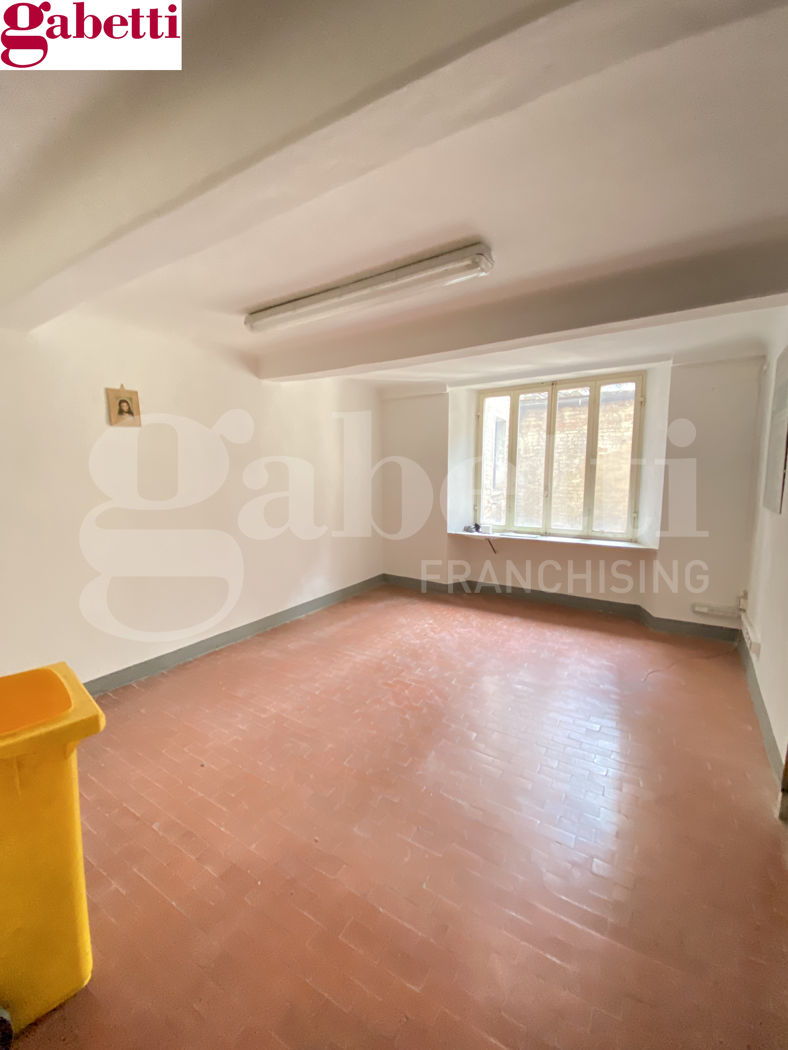 Stabile/Palazzo in vendita a Siena