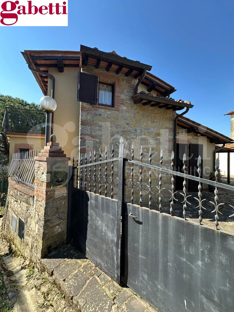 Casa indipendente con giardino a Gaiole in Chianti