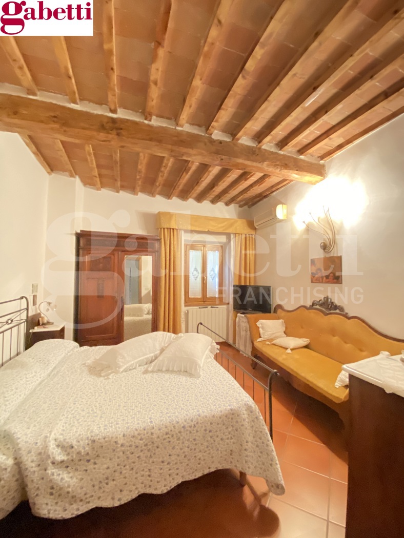Appartamento con giardino a Monteriggioni