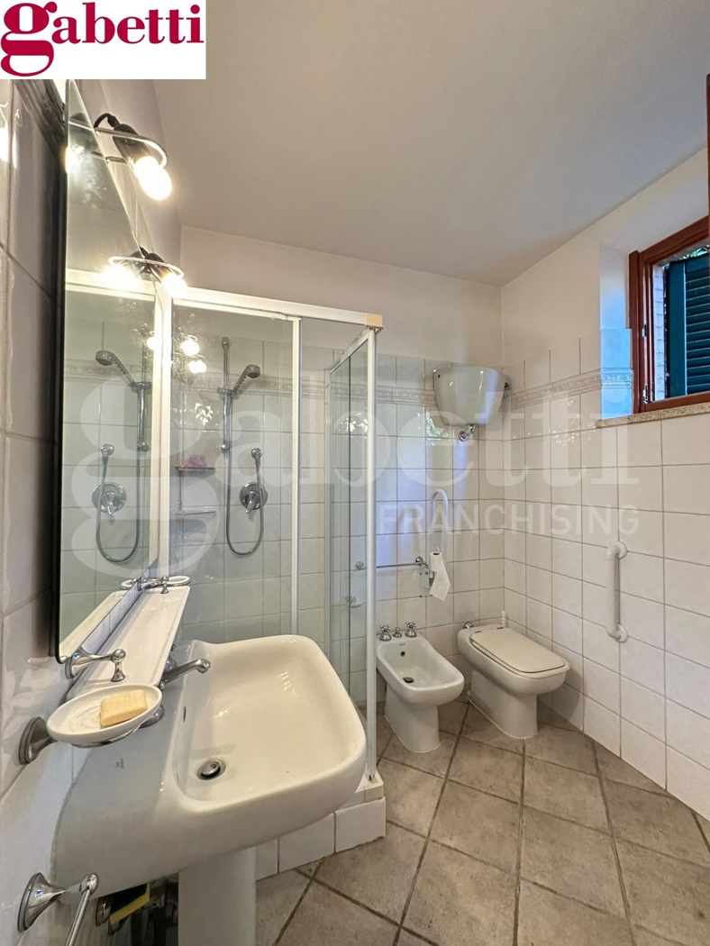 Villa Bifamiliare con giardino a Castelnuovo Berardenga