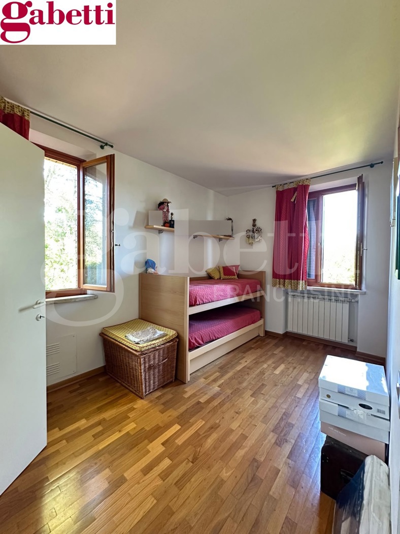 Villa Bifamiliare con giardino a Castelnuovo Berardenga
