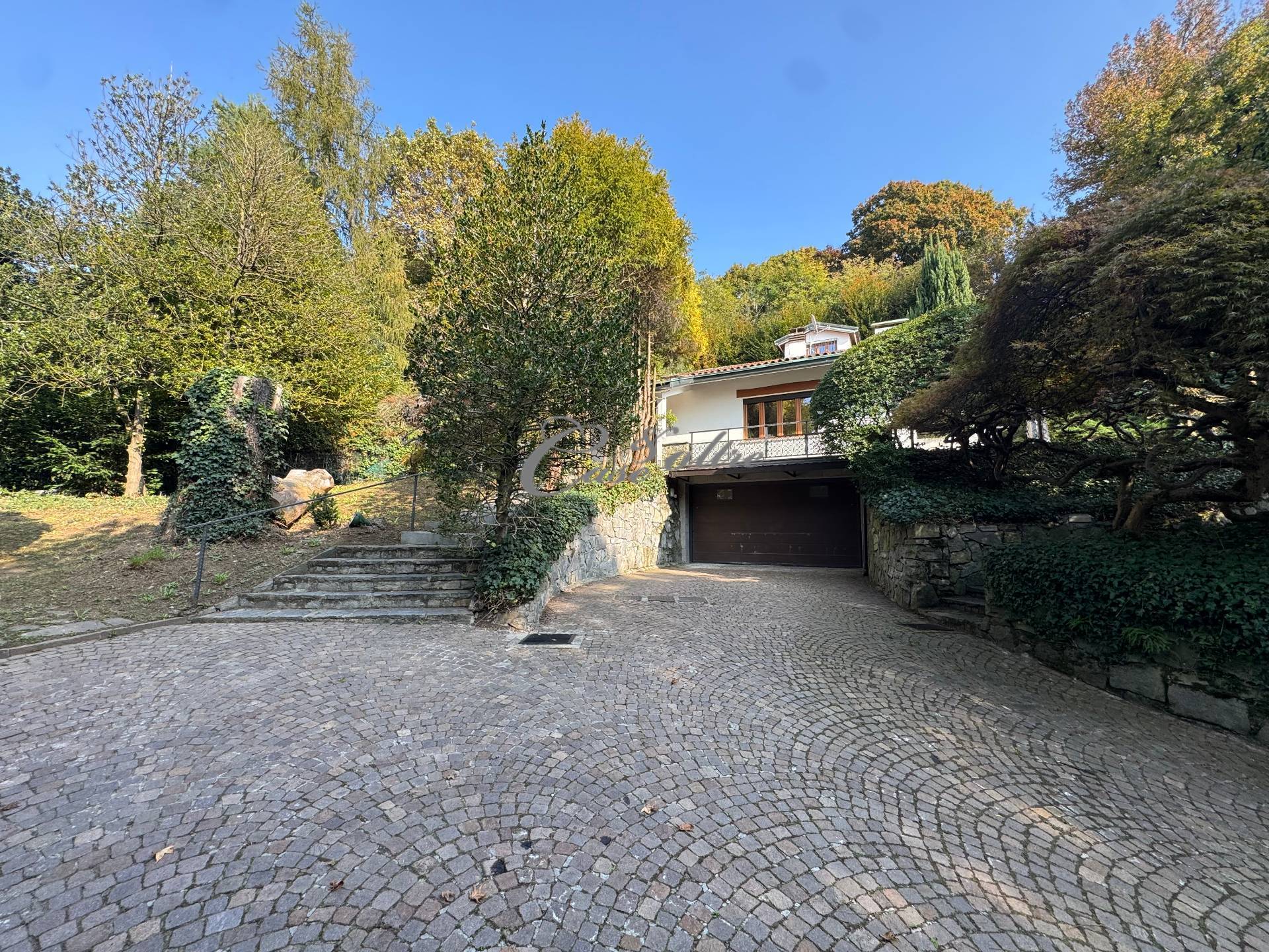 Villa in vendita a Carimate, Ronco