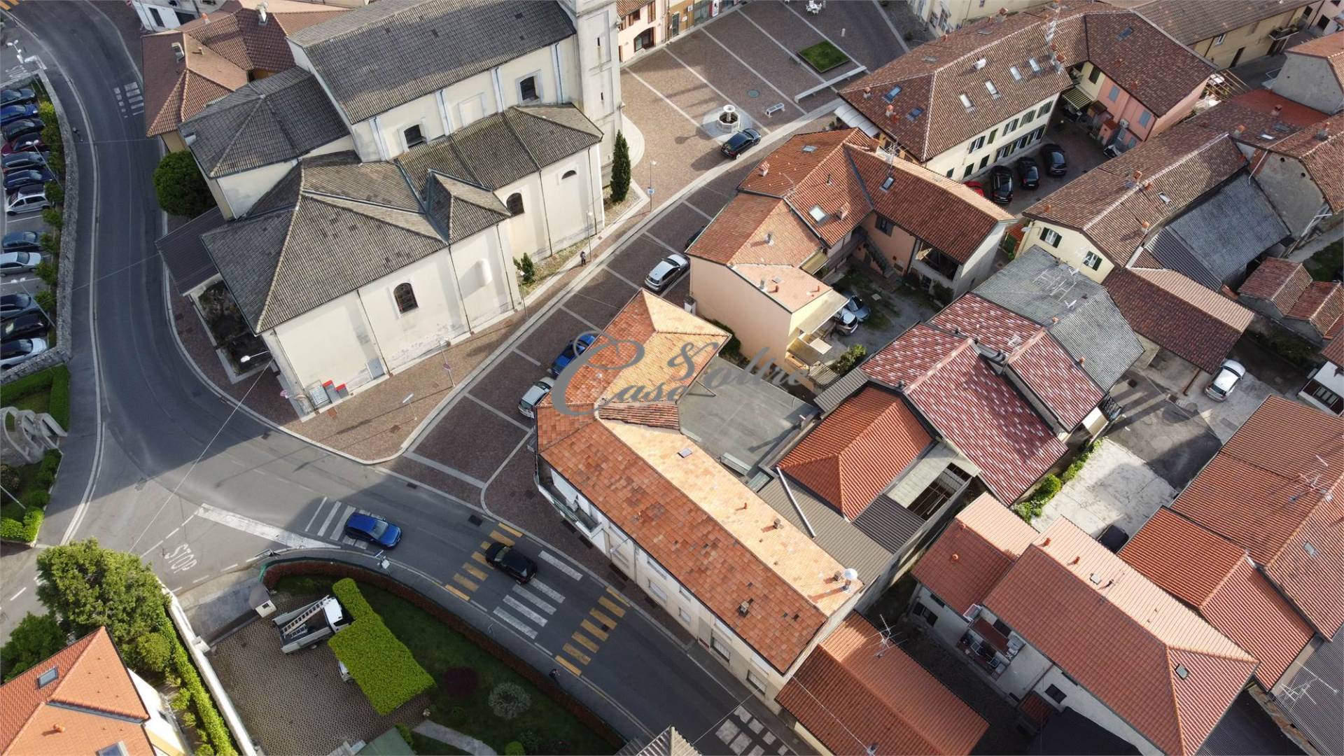 Porzione di immobile terra/cielo in vendita a Novedrate