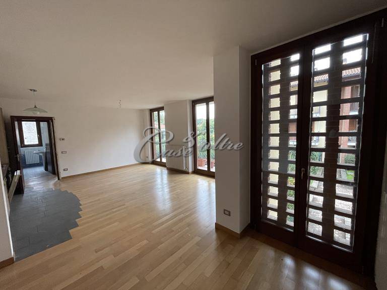 Bilocale in vendita a Carimate, Valle