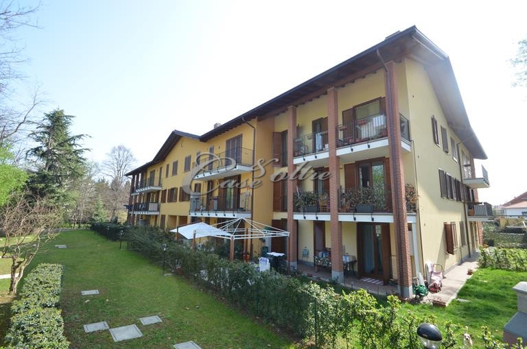 Trilocale in vendita a Carimate, Valle