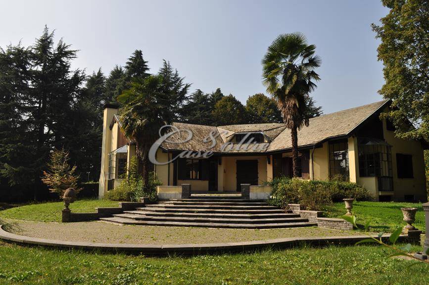 Villa in vendita a Carimate, Fagiana