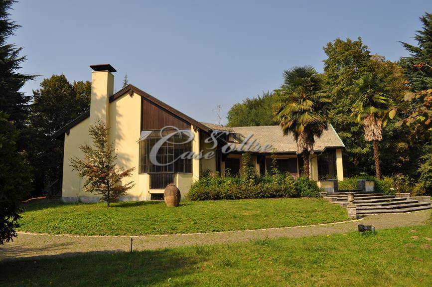 Villa in vendita a Carimate, Fagiana