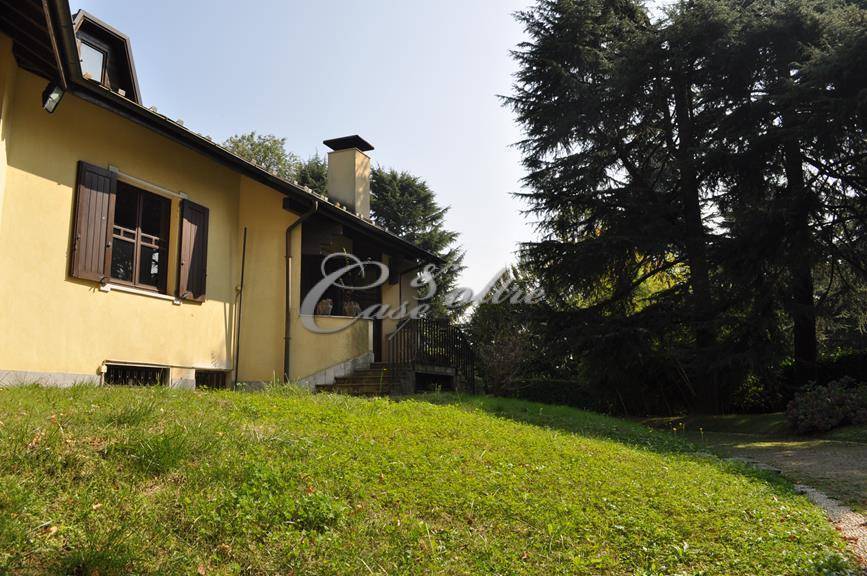 Villa in vendita a Carimate, Fagiana