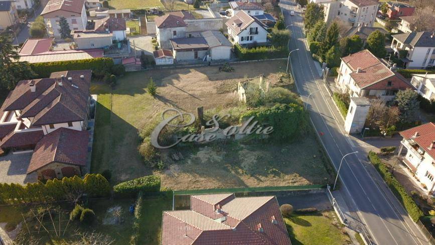Terreno edificabile residenziale in vendita a Figino Serenza