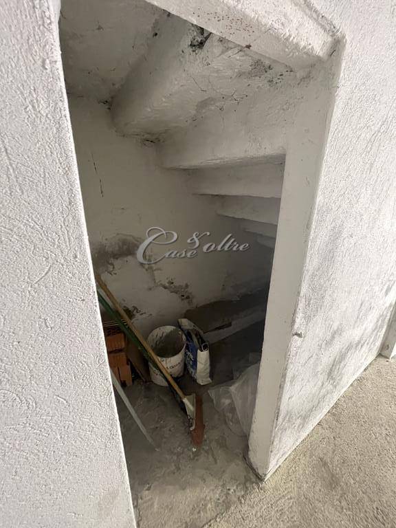 Box o garage in vendita a Cant