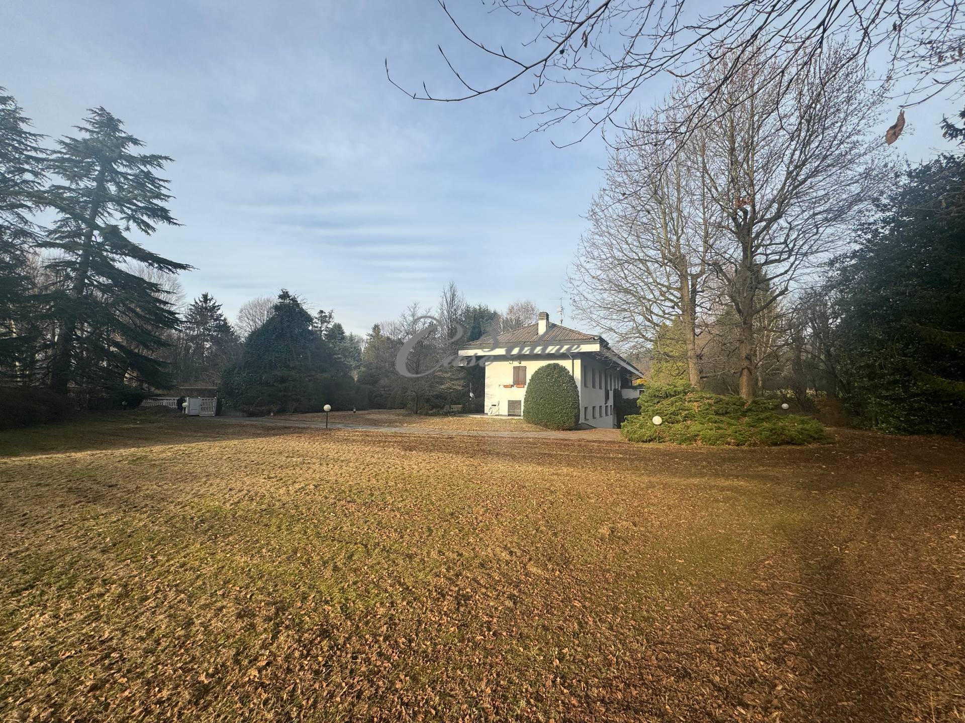 Villa in vendita a Carimate, Vedroni