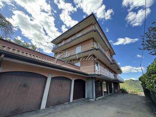 Quadrilocale in vendita a Como, Lora