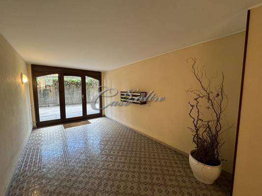 Quadrilocale in vendita a Como, Lora