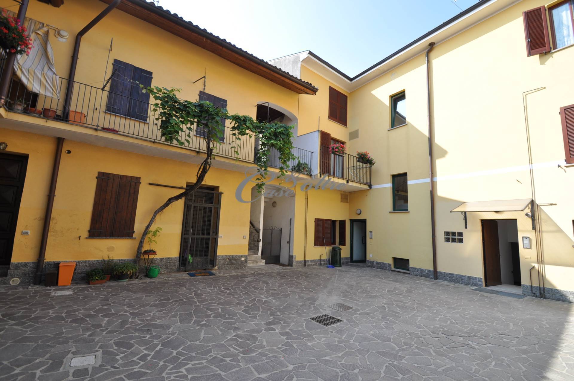 Bilocale in vendita a Carimate