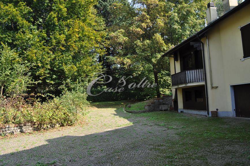 Villa in vendita a Carimate, Fagiana