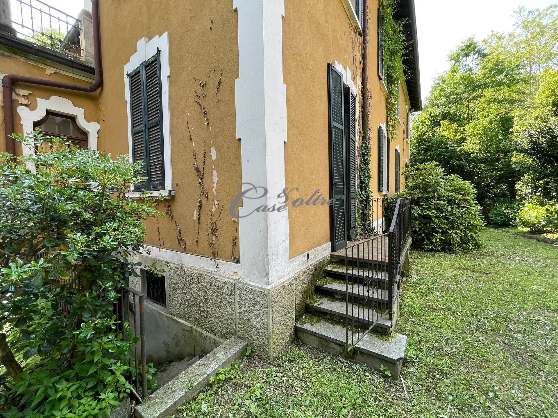 Villa d\'epoca in vendita a Cadorago