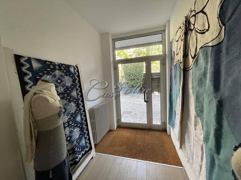 Capannone in vendita a Novedrate