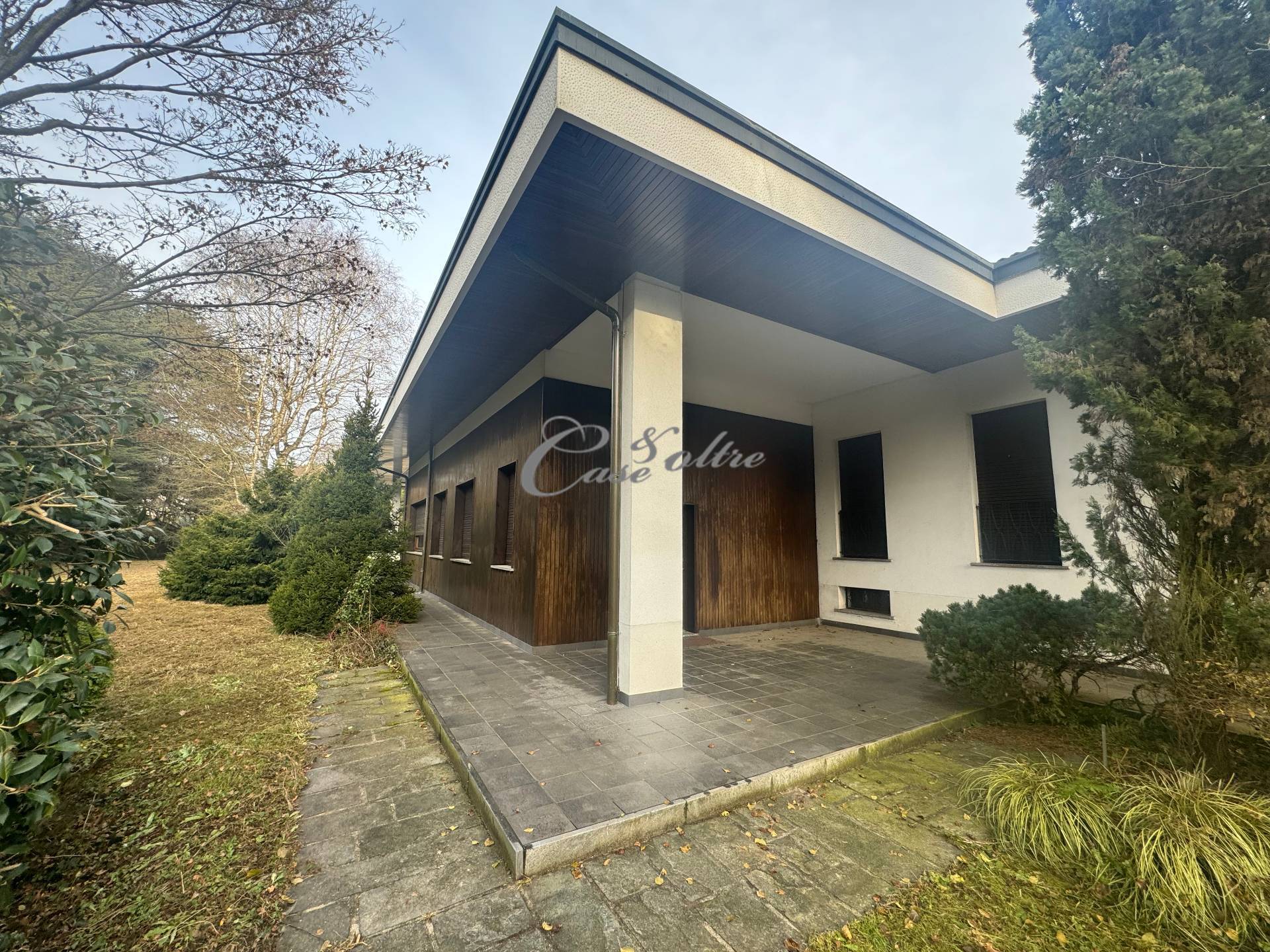 Villa in vendita a Carimate, Vedroni