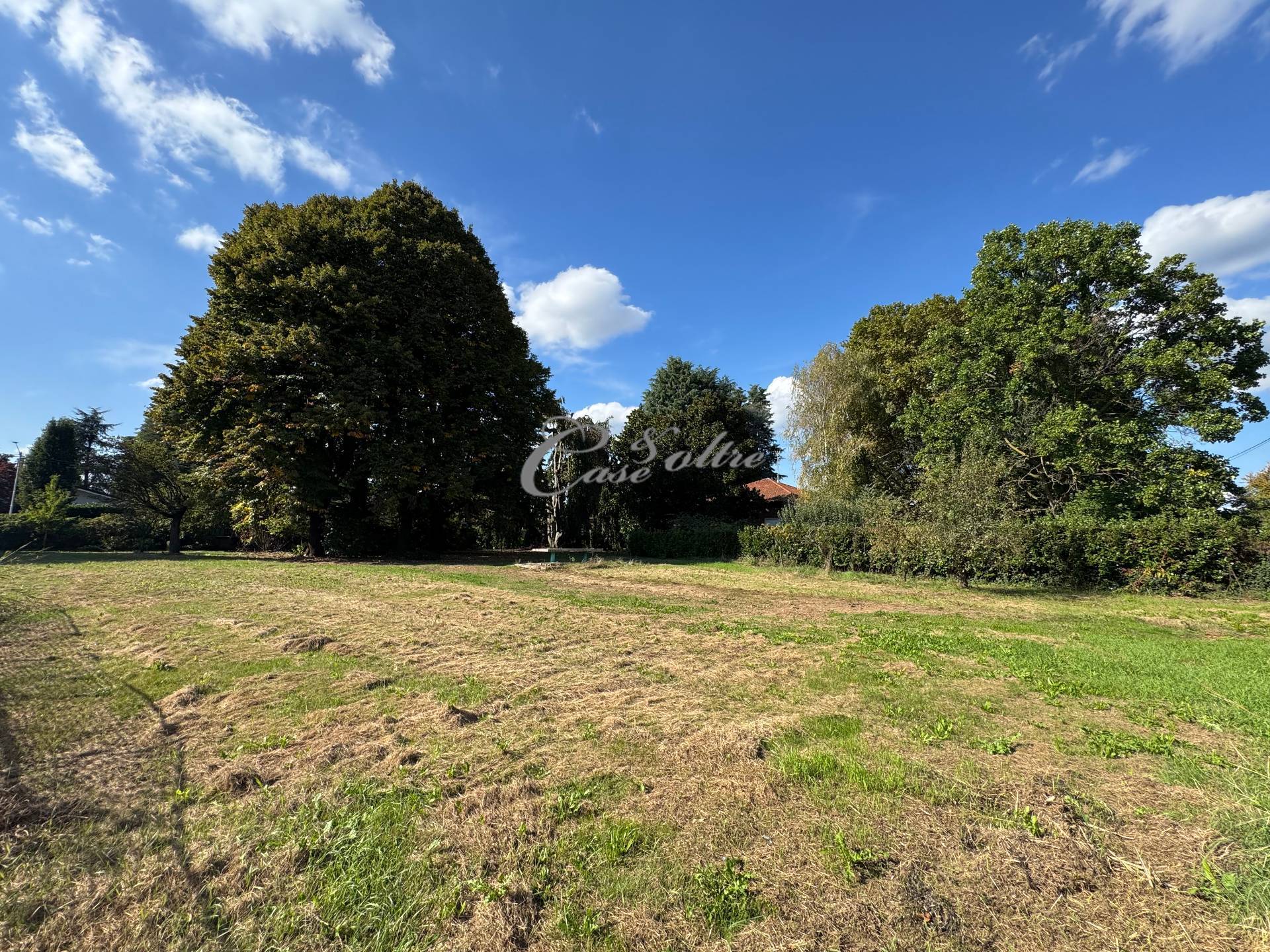 Terreno edificabile residenziale in vendita a Rovellasca