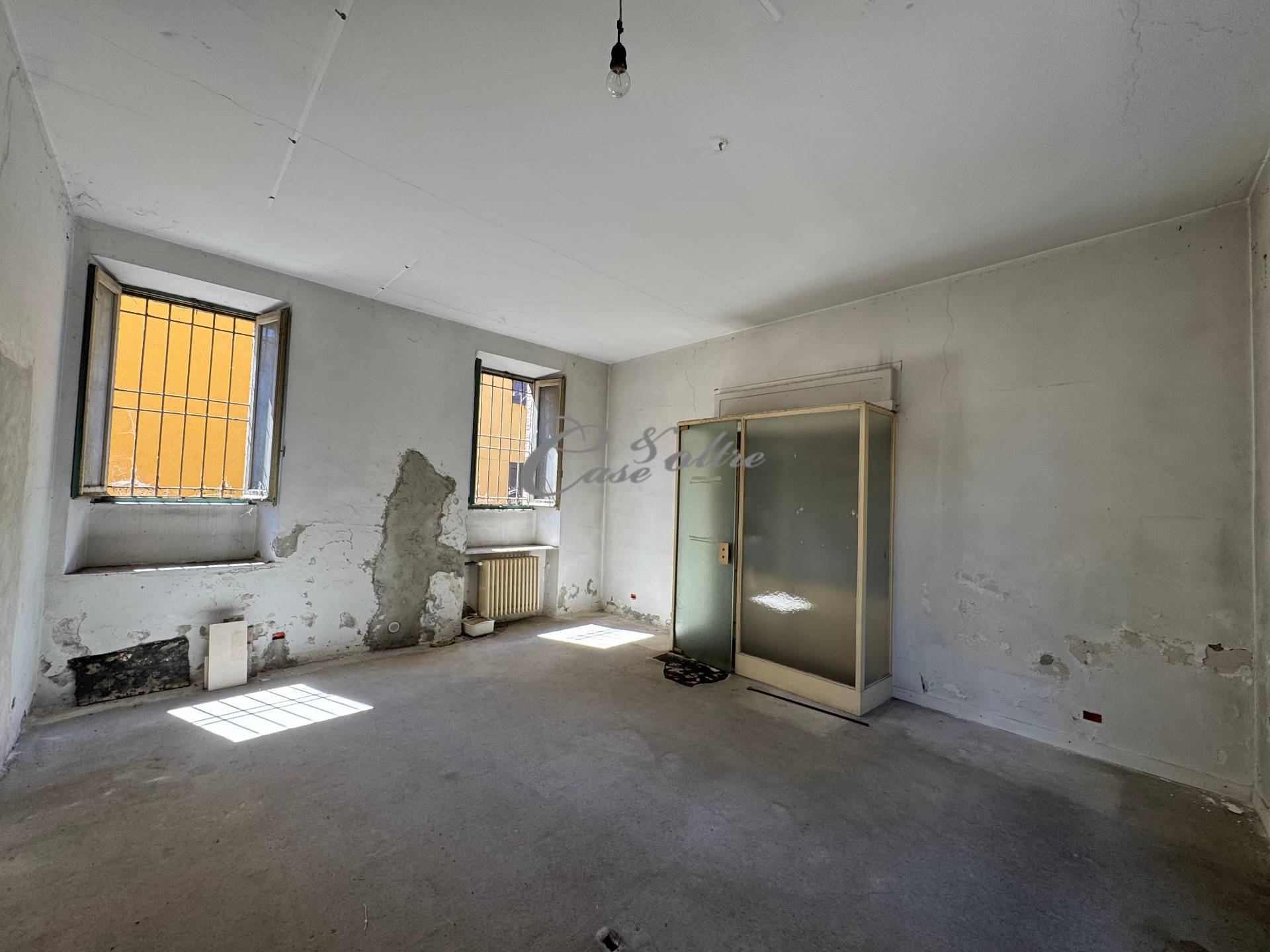 Porzione di immobile terra/cielo in vendita a Carimate